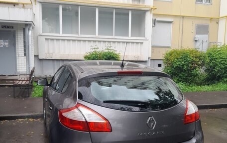 Renault Megane III, 2011 год, 650 000 рублей, 6 фотография