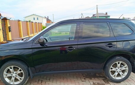 Mitsubishi Outlander III рестайлинг 3, 2012 год, 1 250 000 рублей, 7 фотография