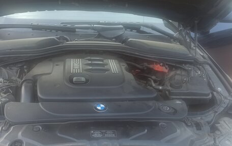 BMW 5 серия, 2006 год, 1 000 000 рублей, 10 фотография
