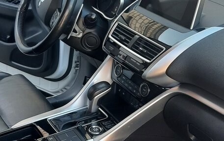 Mitsubishi Eclipse Cross, 2018 год, 1 900 000 рублей, 11 фотография