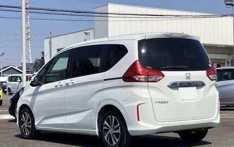Honda Freed II, 2019 год, 1 072 000 рублей, 3 фотография