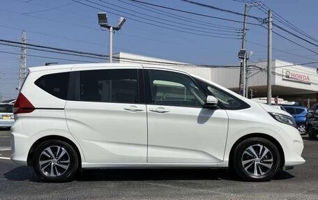Honda Freed II, 2019 год, 1 072 000 рублей, 6 фотография