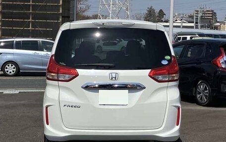 Honda Freed II, 2019 год, 1 072 000 рублей, 4 фотография