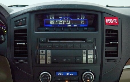 Mitsubishi Pajero IV, 2006 год, 1 695 000 рублей, 16 фотография