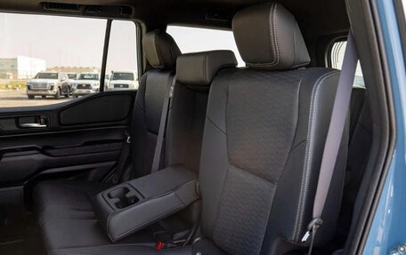 Toyota Land Cruiser Prado, 2024 год, 7 977 548 рублей, 18 фотография