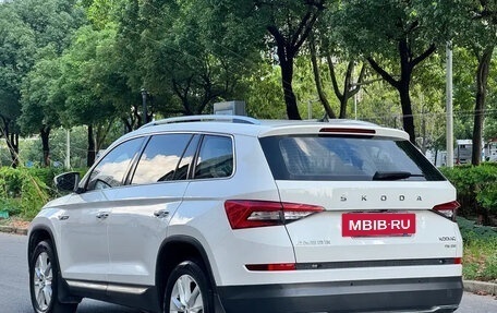 Skoda Kodiaq I, 2022 год, 2 700 275 рублей, 4 фотография