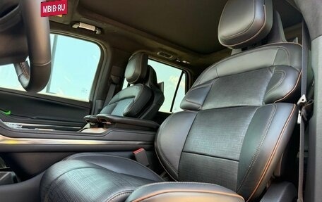 Lincoln Navigator, 2025 год, 17 900 000 рублей, 33 фотография