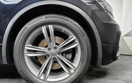 Volkswagen Tiguan I, 2018 год, 2 295 000 рублей, 17 фотография