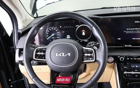 KIA Carnival, 2022 год, 3 180 000 рублей, 13 фотография