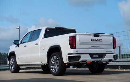 GMC Sierra, 2023 год, 5 600 000 рублей, 5 фотография