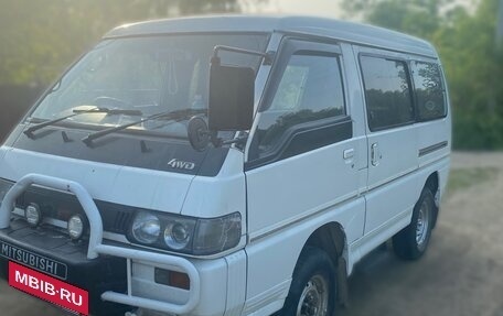 Mitsubishi Delica III, 1991 год, 370 000 рублей, 2 фотография