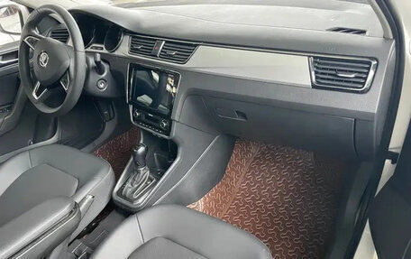 Skoda Rapid II, 2021 год, 1 030 810 рублей, 13 фотография