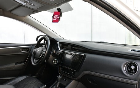 Toyota Corolla, 2018 год, 1 849 000 рублей, 11 фотография