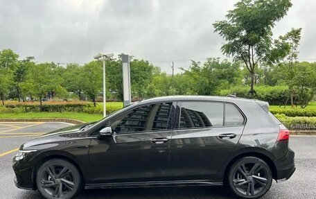 Volkswagen Golf VIII, 2021 год, 1 350 000 рублей, 4 фотография