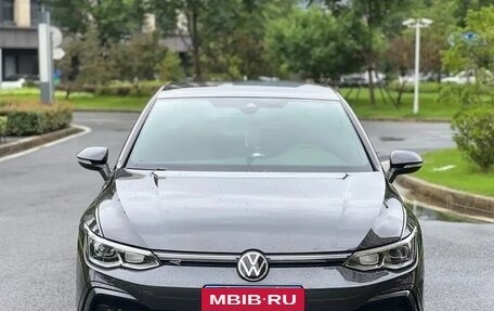 Volkswagen Golf VIII, 2021 год, 1 350 000 рублей, 2 фотография