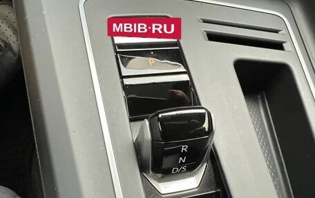 Volkswagen Golf VIII, 2021 год, 1 350 000 рублей, 15 фотография