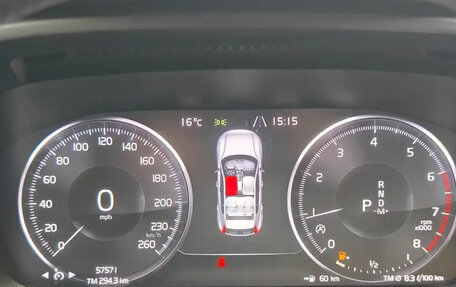 Volvo XC40 I, 2022 год, 1 770 000 рублей, 11 фотография