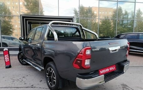 Toyota Hilux VIII, 2021 год, 4 699 000 рублей, 9 фотография