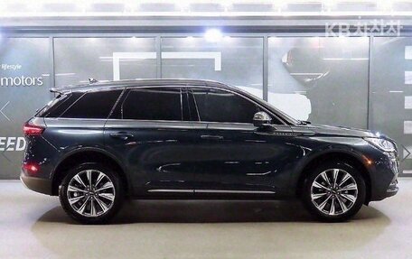 Lincoln Corsair I, 2022 год, 2 590 000 рублей, 3 фотография