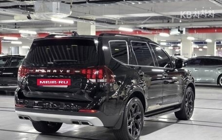 KIA Mohave I, 2022 год, 3 680 000 рублей, 8 фотография