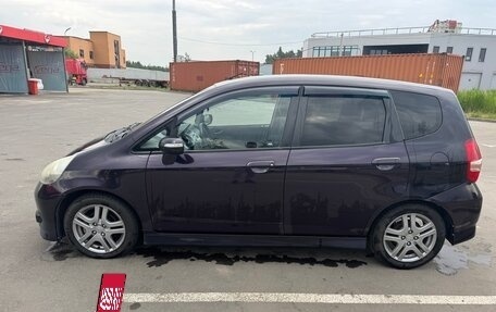 Honda Jazz I рестайлинг, 2007 год, 590 000 рублей, 3 фотография