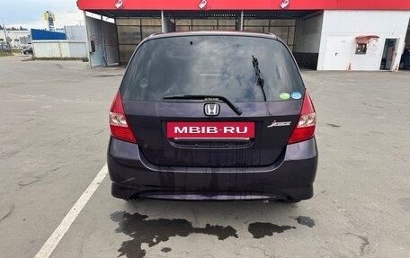 Honda Jazz I рестайлинг, 2007 год, 590 000 рублей, 2 фотография