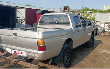 Mitsubishi L200 III рестайлинг, 2004 год, 850 000 рублей, 3 фотография