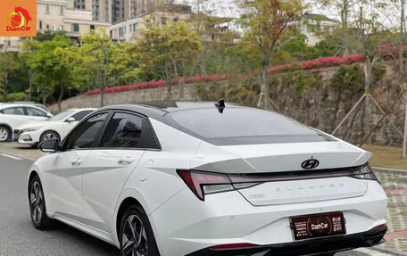 Hyundai Elantra, 2021 год, 1 120 000 рублей, 6 фотография