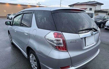 Honda Fit Shuttle I рестайлинг, 2014 год, 825 000 рублей, 6 фотография