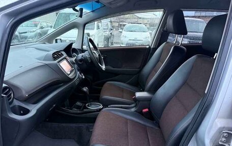 Honda Fit Shuttle I рестайлинг, 2014 год, 825 000 рублей, 18 фотография