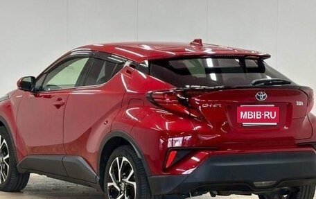 Toyota C-HR I рестайлинг, 2022 год, 1 395 000 рублей, 4 фотография