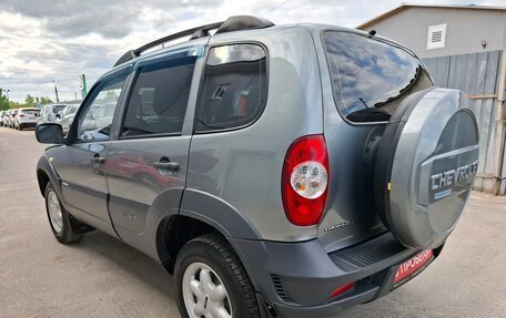 Chevrolet Niva I рестайлинг, 2015 год, 635 000 рублей, 5 фотография