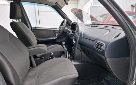 Chevrolet Niva I рестайлинг, 2015 год, 635 000 рублей, 19 фотография