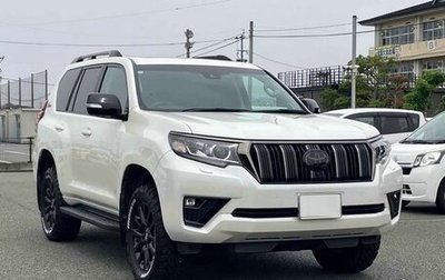 Toyota Land Cruiser Prado 150 рестайлинг 2, 2021 год, 3 199 000 рублей, 1 фотография