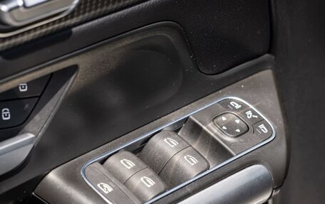 Mercedes-Benz CLA, 2021 год, 2 100 000 рублей, 19 фотография