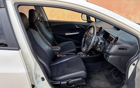 Honda Insight II рестайлинг, 2014 год, 810 000 рублей, 7 фотография