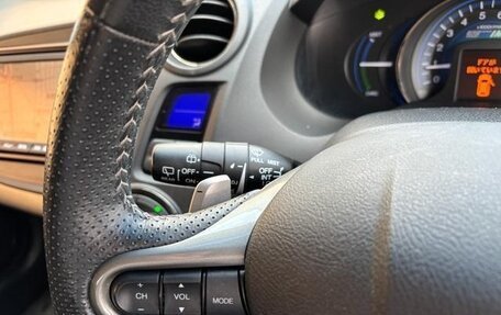 Honda Insight II рестайлинг, 2014 год, 810 000 рублей, 9 фотография