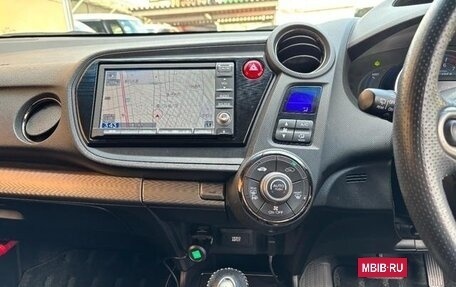 Honda Insight II рестайлинг, 2014 год, 810 000 рублей, 13 фотография