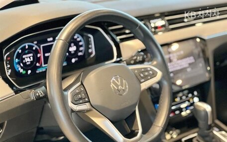Volkswagen Passat B8 рестайлинг, 2022 год, 2 597 000 рублей, 12 фотография