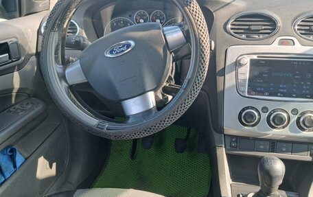 Ford Focus II рестайлинг, 2005 год, 340 000 рублей, 12 фотография