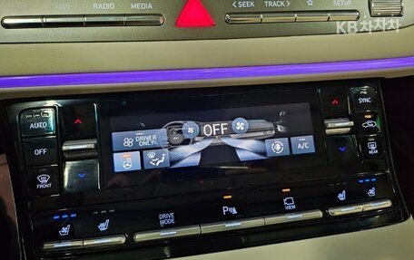 Hyundai Grandeur, 2022 год, 2 850 000 рублей, 13 фотография