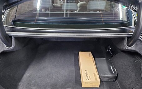 Hyundai Grandeur, 2022 год, 2 850 000 рублей, 21 фотография