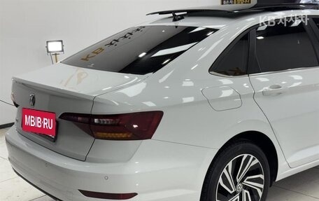 Volkswagen Jetta VII, 2022 год, 2 600 000 рублей, 4 фотография