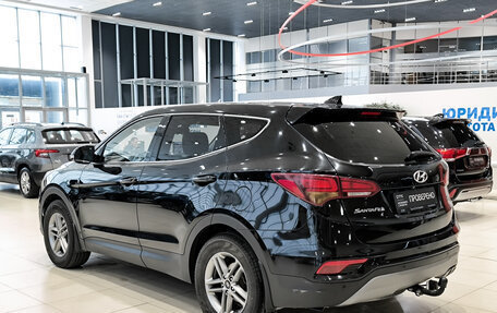 Hyundai Santa Fe III рестайлинг, 2018 год, 2 250 000 рублей, 8 фотография