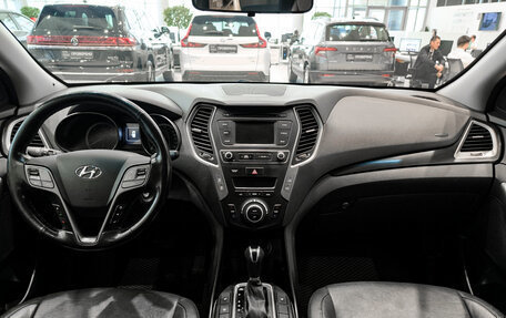 Hyundai Santa Fe III рестайлинг, 2018 год, 2 250 000 рублей, 17 фотография