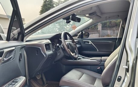 Lexus RX IV рестайлинг, 2021 год, 3 580 000 рублей, 9 фотография