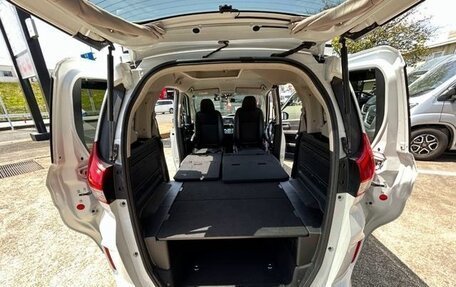 Honda Freed II, 2021 год, 1 782 000 рублей, 30 фотография