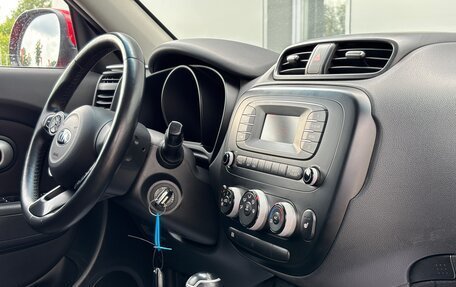 KIA Soul II рестайлинг, 2015 год, 1 250 000 рублей, 14 фотография