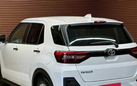Toyota Raize I, 2022 год, 990 000 рублей, 5 фотография