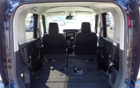 Toyota Roomy I, 2022 год, 650 000 рублей, 10 фотография